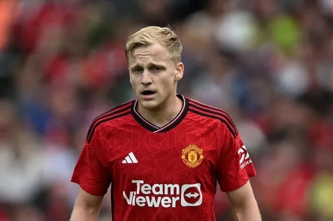 Manchester United décide de prêter à nouveau Donny van de Beek à l'Eintracht Francfort